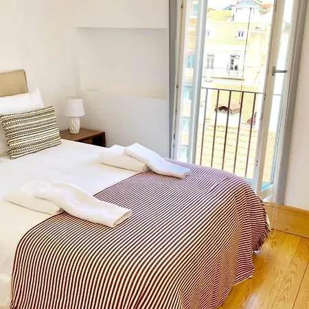 32 Top - Center Of Lisbon Duplex Apartment, Barrio Alto-3